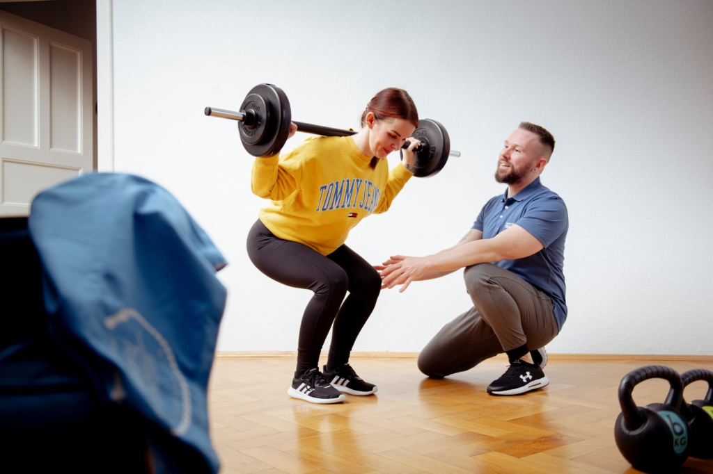 Nachhaltig abnehmen in Dresden ohne Jo-Jo-Effekt: Personal Trainer und Ernährungsberater Richard Proch bietet medizinisches Coaching für dauerhaften Gewichtsverlust.